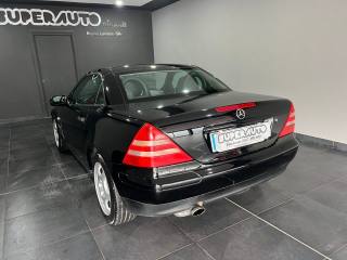 MERCEDES-BENZ SLK 200 usata, con Autoradio