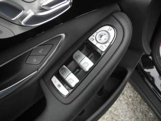 MERCEDES-BENZ GLC 300 usata, con Schermo multifunzione interamente digitale