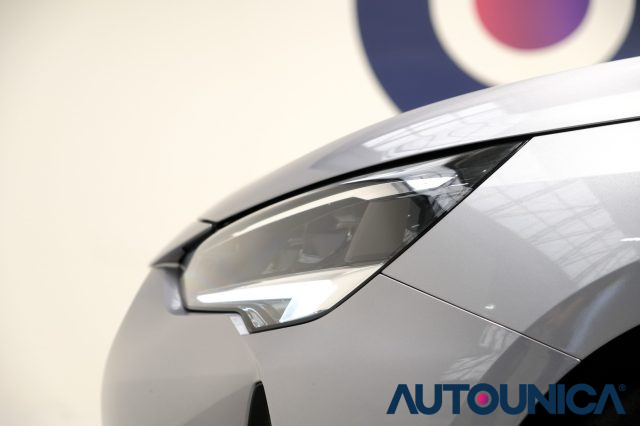 OPEL Corsa usata, con ESP