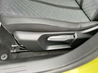 PEUGEOT 208 usata, con MP3