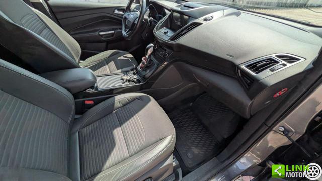 FORD Kuga usata, con Sistema di navigazione