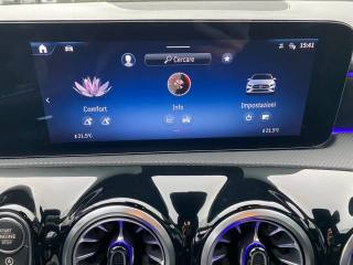 MERCEDES-BENZ A 200 usata, con Fari LED