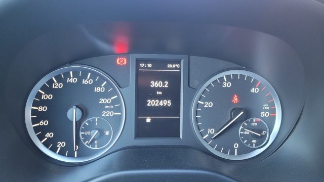 MERCEDES-BENZ Vito usata, con Volante multifunzione