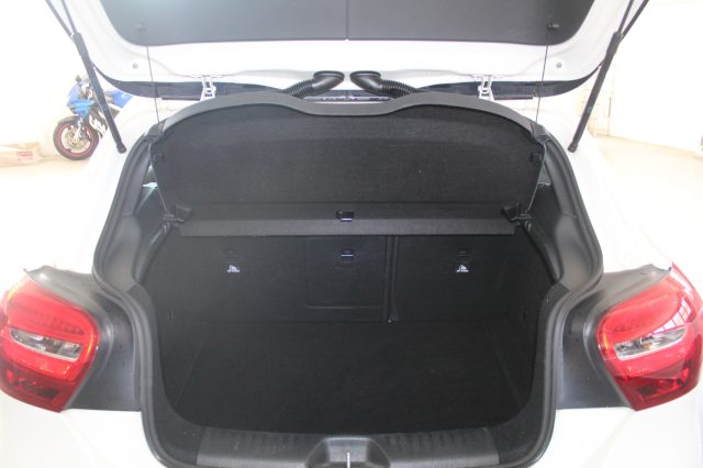 MERCEDES-BENZ A 160 usata, con Climatizzatore