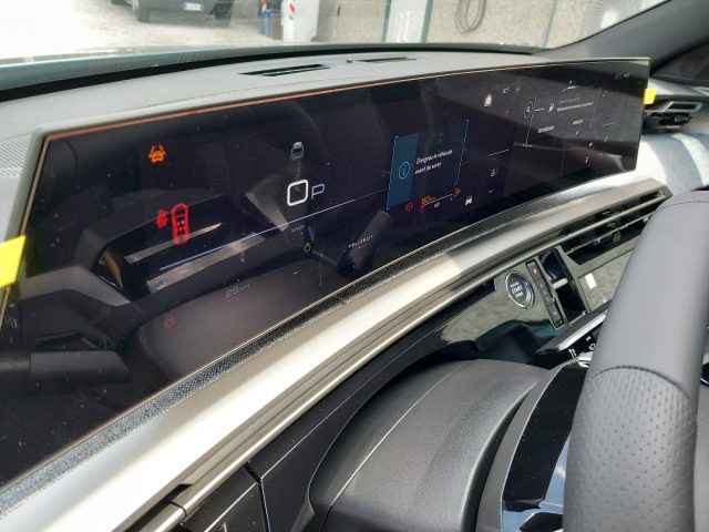PEUGEOT 3008 usata, con Boardcomputer