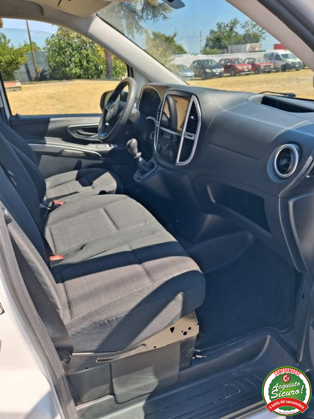 MERCEDES-BENZ Vito usata, con Alzacristalli elettrici