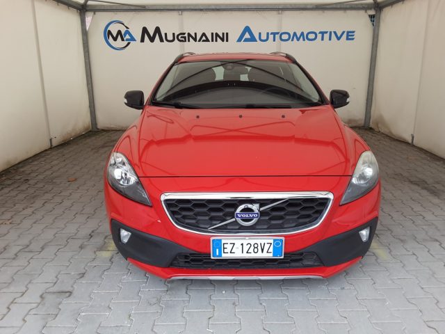 VOLVO V40 Cross Country usata, con ABS
