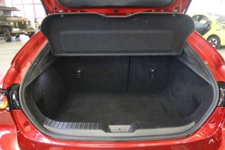 MAZDA 3 usata, con Fari LED