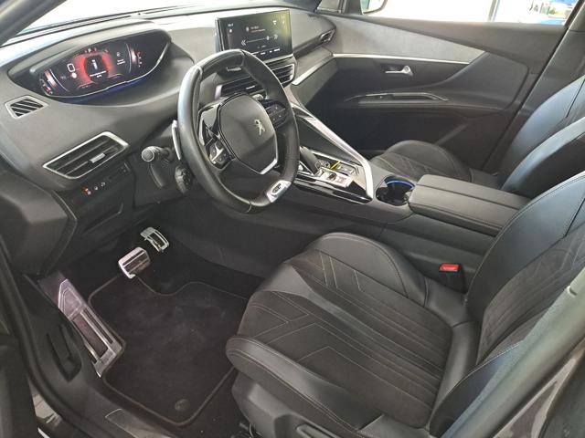 PEUGEOT 5008 usata, con Boardcomputer