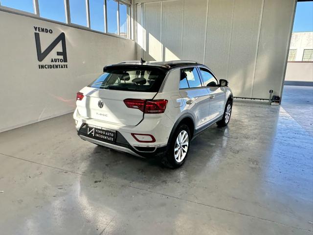 VOLKSWAGEN T-Roc usata, con Cerchi in lega
