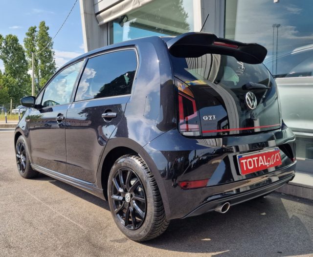 VOLKSWAGEN up! usata, con Boardcomputer