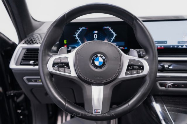 BMW X7 usata, con USB