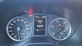 MERCEDES-BENZ Vito usata, con Volante multifunzione