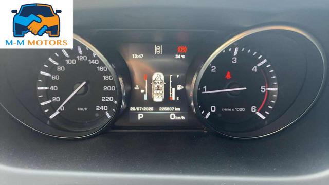 LAND ROVER Discovery Sport usata, con Alzacristalli elettrici