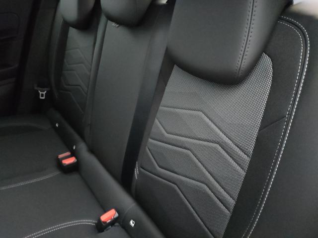 JEEP Avenger usata, con Touch screen