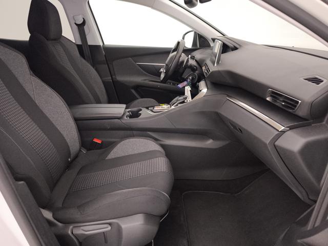 PEUGEOT 3008 usata, con Specchietti laterali elettrici