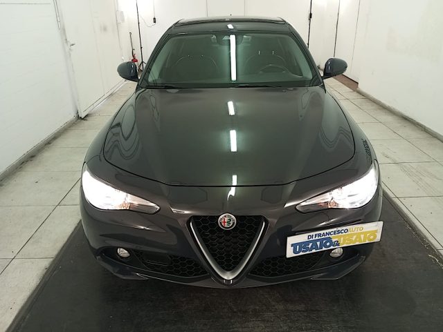 ALFA ROMEO Giulia usata, con Volante in pelle