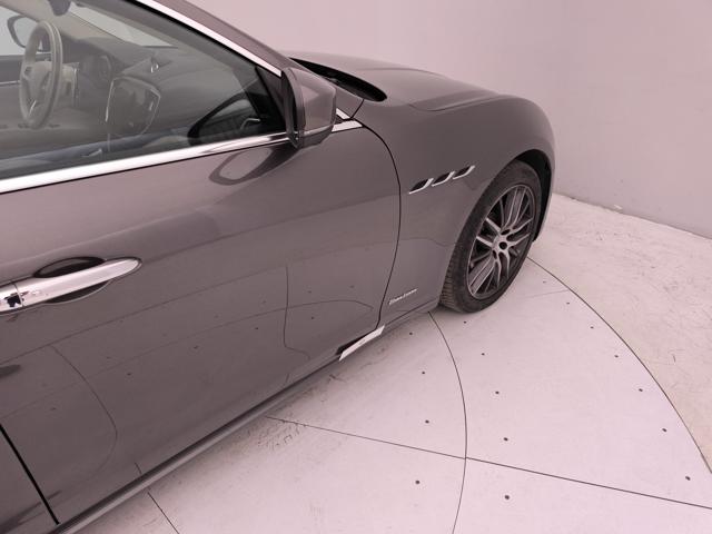 MASERATI Ghibli usata, con Luci diurne