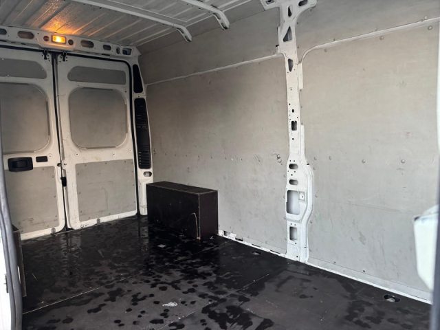 PEUGEOT Boxer usata, con Controllo trazione