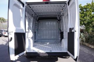 PEUGEOT Boxer usata, con Riconoscimento dei segnali stradali