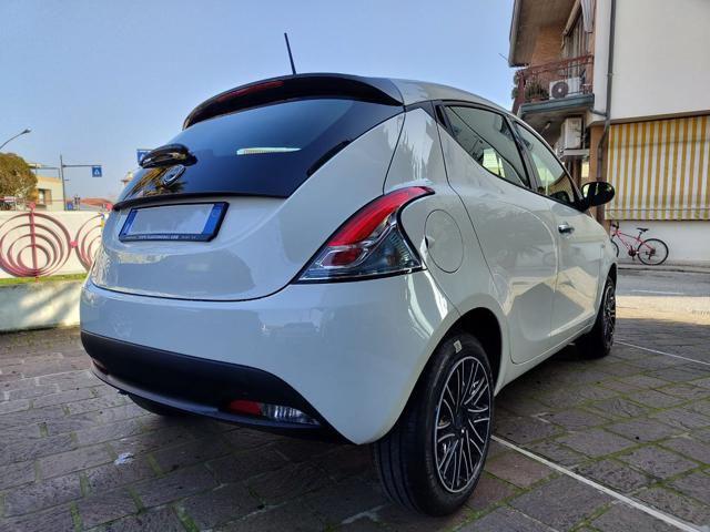LANCIA Ypsilon usata, con Alzacristalli elettrici