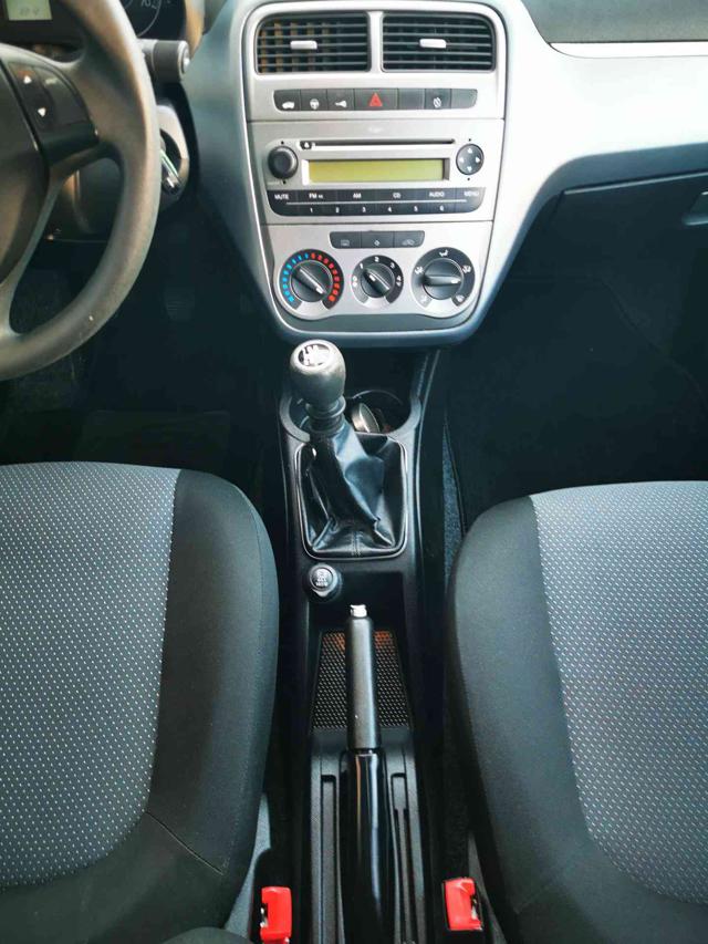 FIAT Grande Punto usata 11