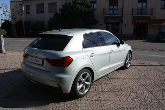 AUDI A1 usata, con Autoradio