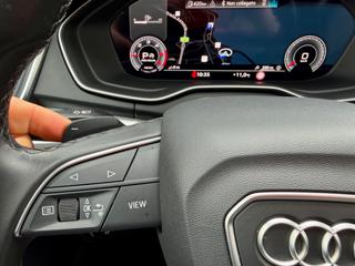 AUDI Q5 usata, con Sensori di parcheggio anteriori
