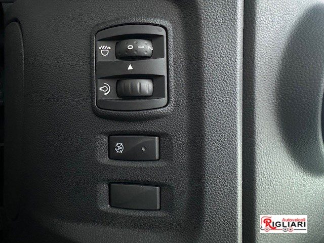 RENAULT Captur usata, con Touch screen