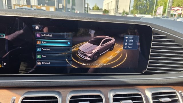 MERCEDES-BENZ GLE 300 usata, con Bluetooth