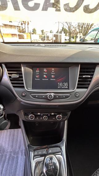 OPEL Crossland X usata, con Airbag testa