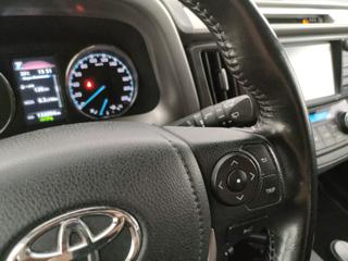 TOYOTA RAV 4 usata, con Regolazione elettrica sedili