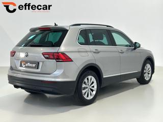 VOLKSWAGEN Tiguan usata, con Autoradio