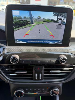 FORD Kuga usata, con Fari LED