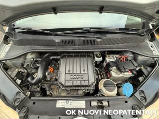 VOLKSWAGEN up! usata, con Servosterzo