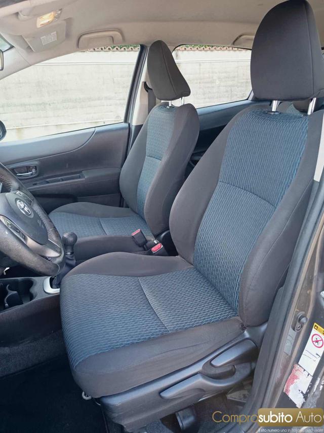 TOYOTA Yaris usata, con Controllo trazione