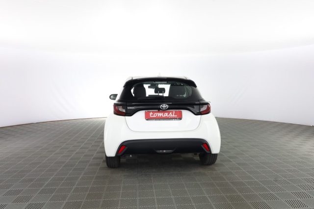 TOYOTA Yaris usata 4