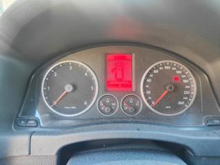 VOLKSWAGEN Tiguan usata, con Autoradio