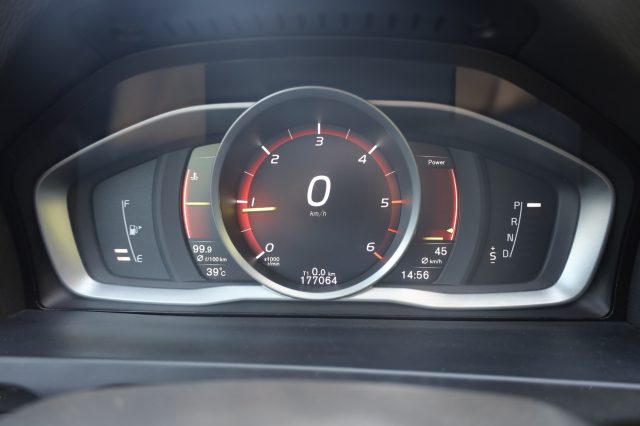 VOLVO V60 usata, con Sospensioni sportive