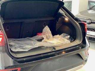 VOLKSWAGEN T-Roc usata, con ESP