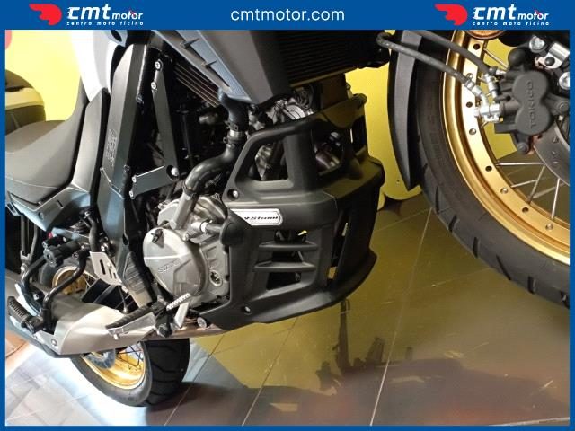 SUZUKI V-Strom 650 usata 14