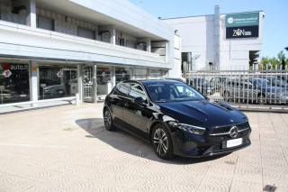 MERCEDES-BENZ A 180 usata, con Chiusura centralizzata