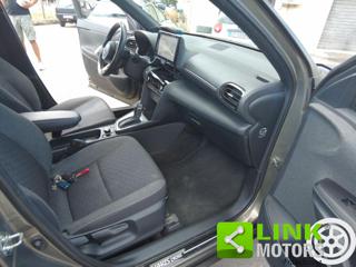 TOYOTA Yaris Cross usata, con Specchietti laterali elettrici