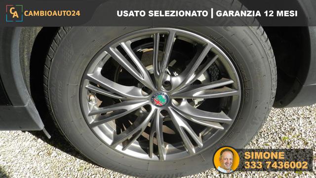 ALFA ROMEO Stelvio usata, con Interni in pelle