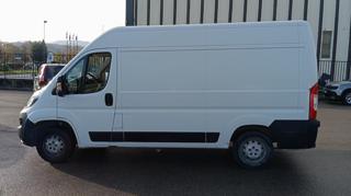 PEUGEOT Boxer usata, con MP3