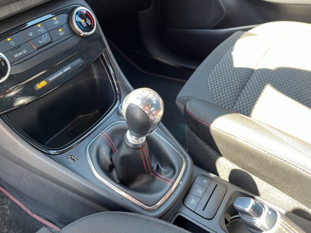 FORD Puma usata, con Autoradio digitale