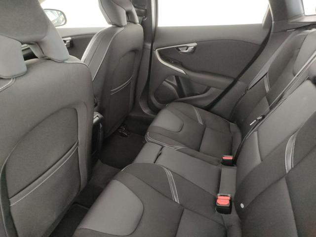 VOLVO V40 usata, con Autoradio digitale
