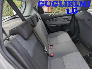 TOYOTA Yaris usata 28