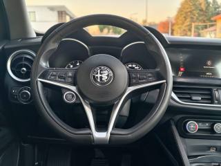 ALFA ROMEO Stelvio usata, con Cerchi in lega