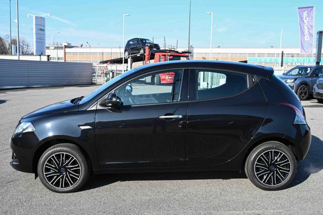LANCIA Ypsilon usata, con Controllo trazione